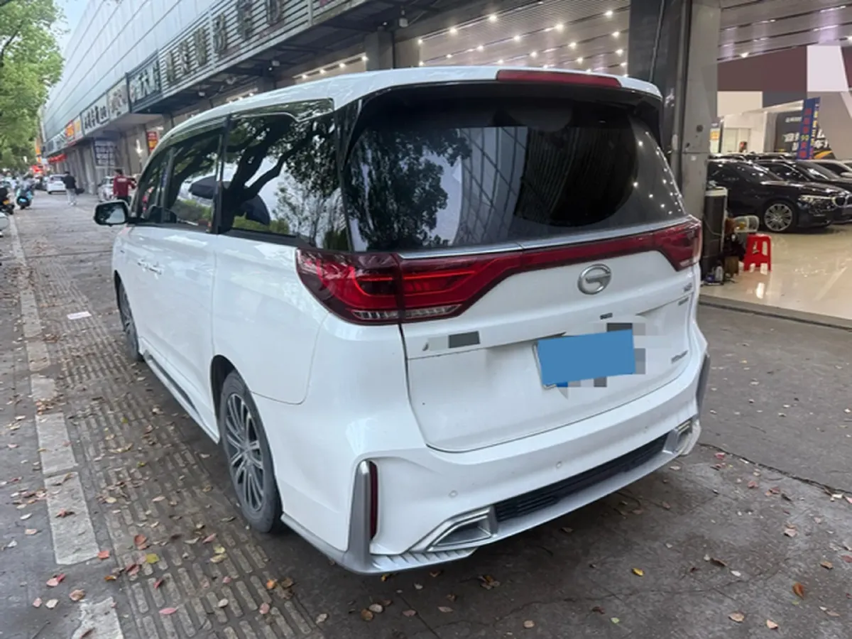 2021 GAC Trumpchi M8 2.0T 252HP L4 8AT,autocango,china used car exporter,china ev exporter,chinese used car exporter,chinese used ev exporter
