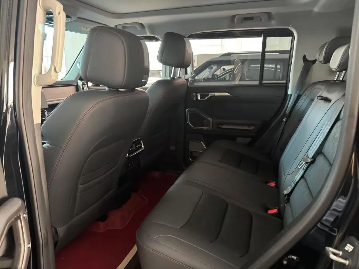 2023 Jetour Traveller 2.0T 254HP L4 7DCT,autocango,china used car exporter,china ev exporter,chinese used car exporter,chinese used ev exporter