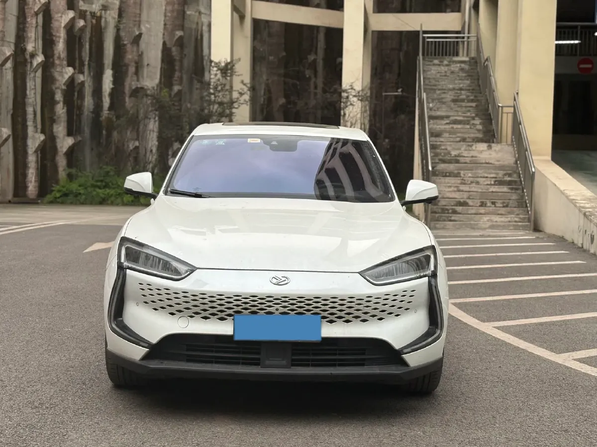 2020 SERES SF5 Range Extended 112HP REEV 35KWH,autocango,china used car exporter,china ev exporter,chinese used car exporter,chinese used ev exporter