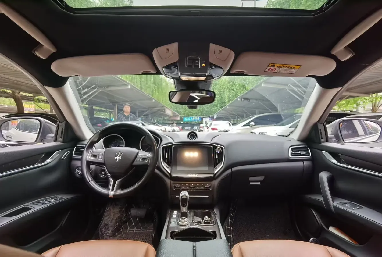 2018 Maserati Ghibli 3.0T 350HP V6 8AT,autocango,china used car exporter,china ev exporter,chinese used car exporter,chinese used ev exporter