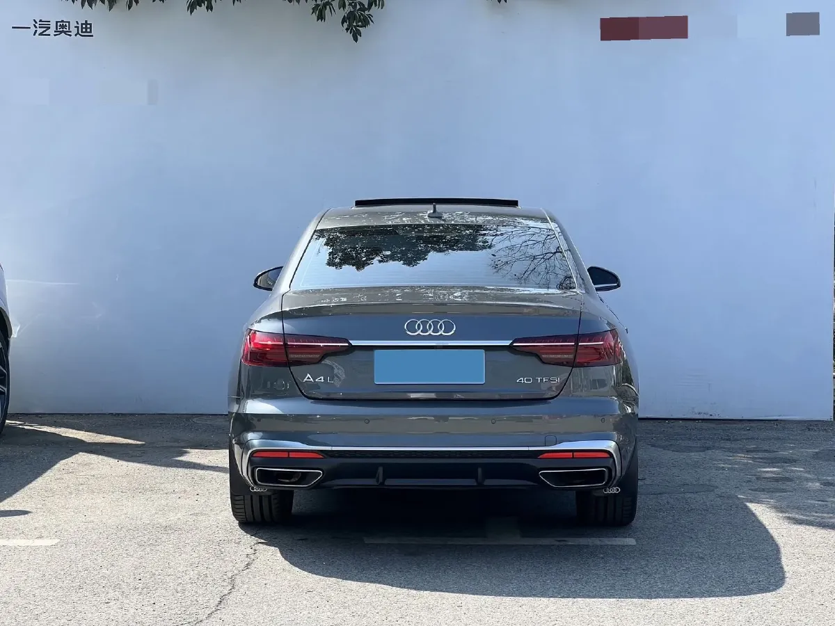 2020 Audi A4L 2.0T 190HP L4 7DCT,autocango,china used car exporter,china ev exporter,chinese used car exporter,chinese used ev exporter