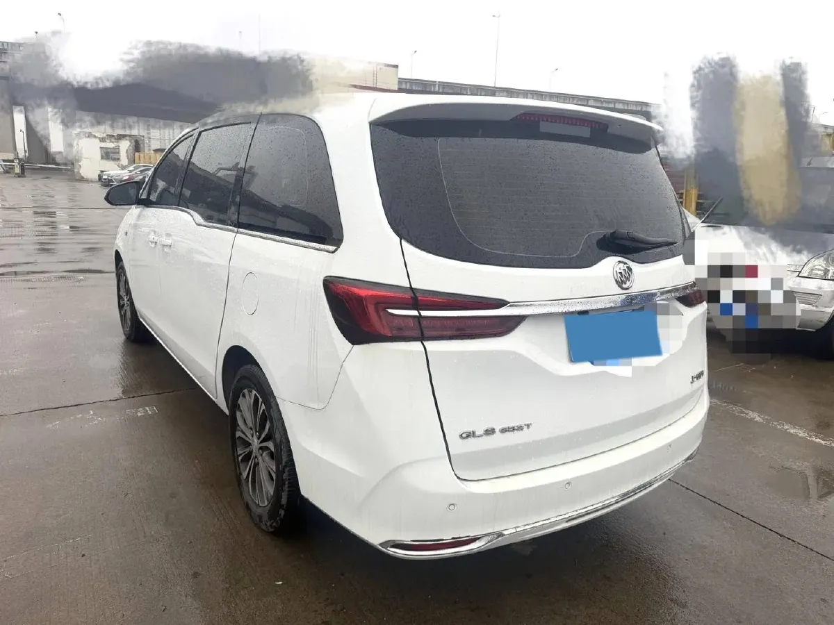 2021 Buick GL8 2.0T 237HP L4 9AT,autocango,china used car exporter,china ev exporter,chinese used car exporter,chinese used ev exporter