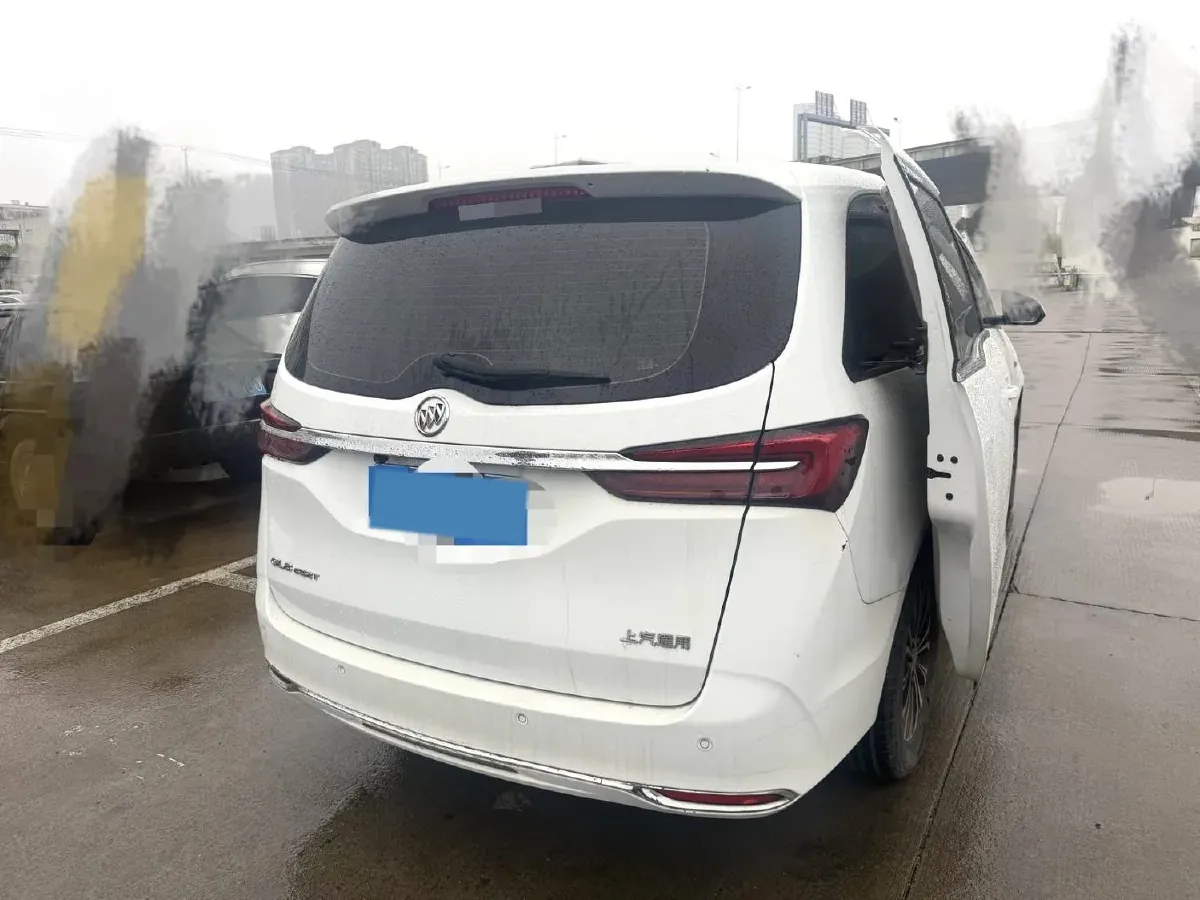 2021 Buick GL8 2.0T 237HP L4 9AT,autocango,china used car exporter,china ev exporter,chinese used car exporter,chinese used ev exporter