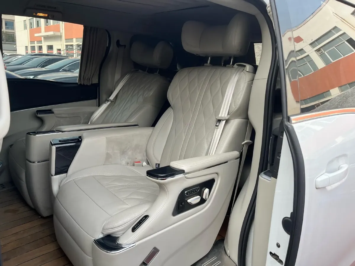 2021 Buick GL8 2.0T 237HP L4 9AT,autocango,china used car exporter,china ev exporter,chinese used car exporter,chinese used ev exporter