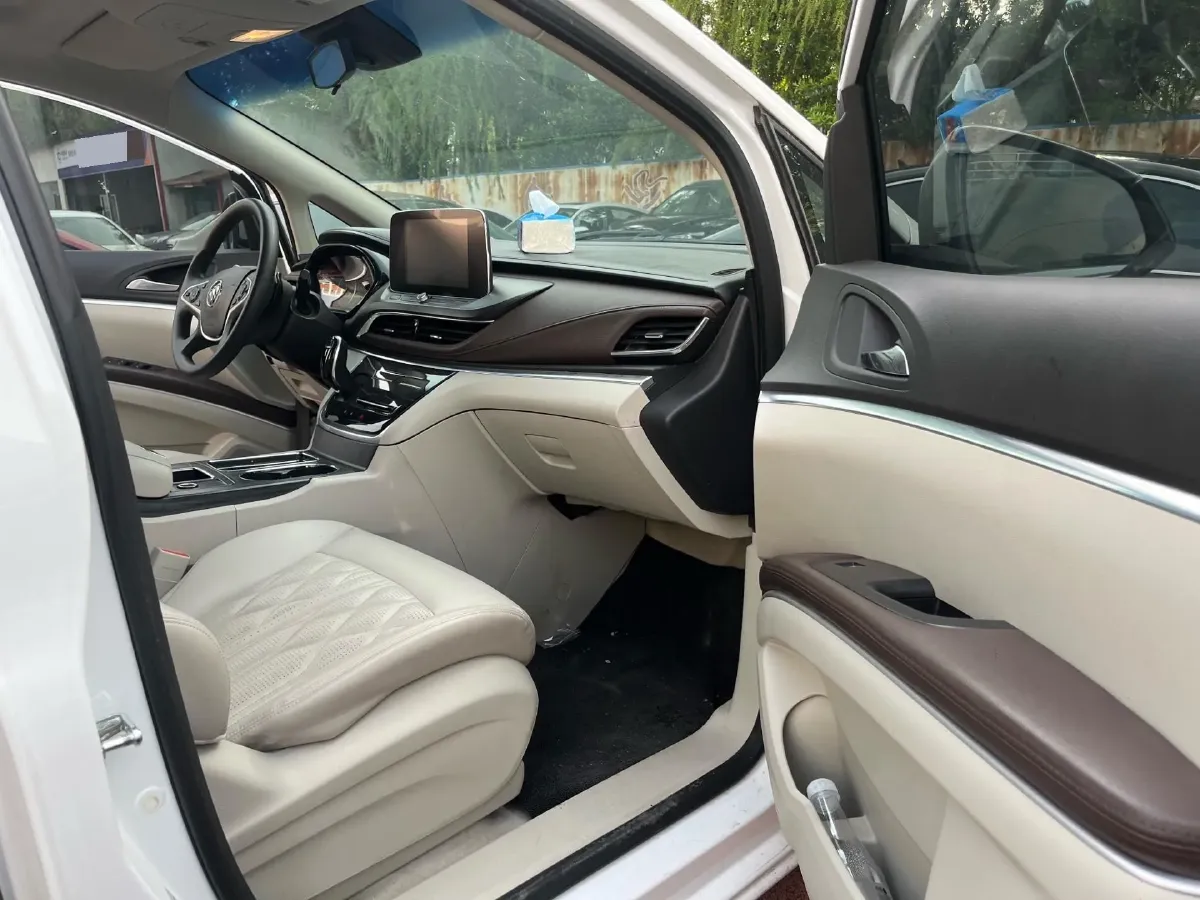 2021 Buick GL8 2.0T 237HP L4 9AT,autocango,china used car exporter,china ev exporter,chinese used car exporter,chinese used ev exporter