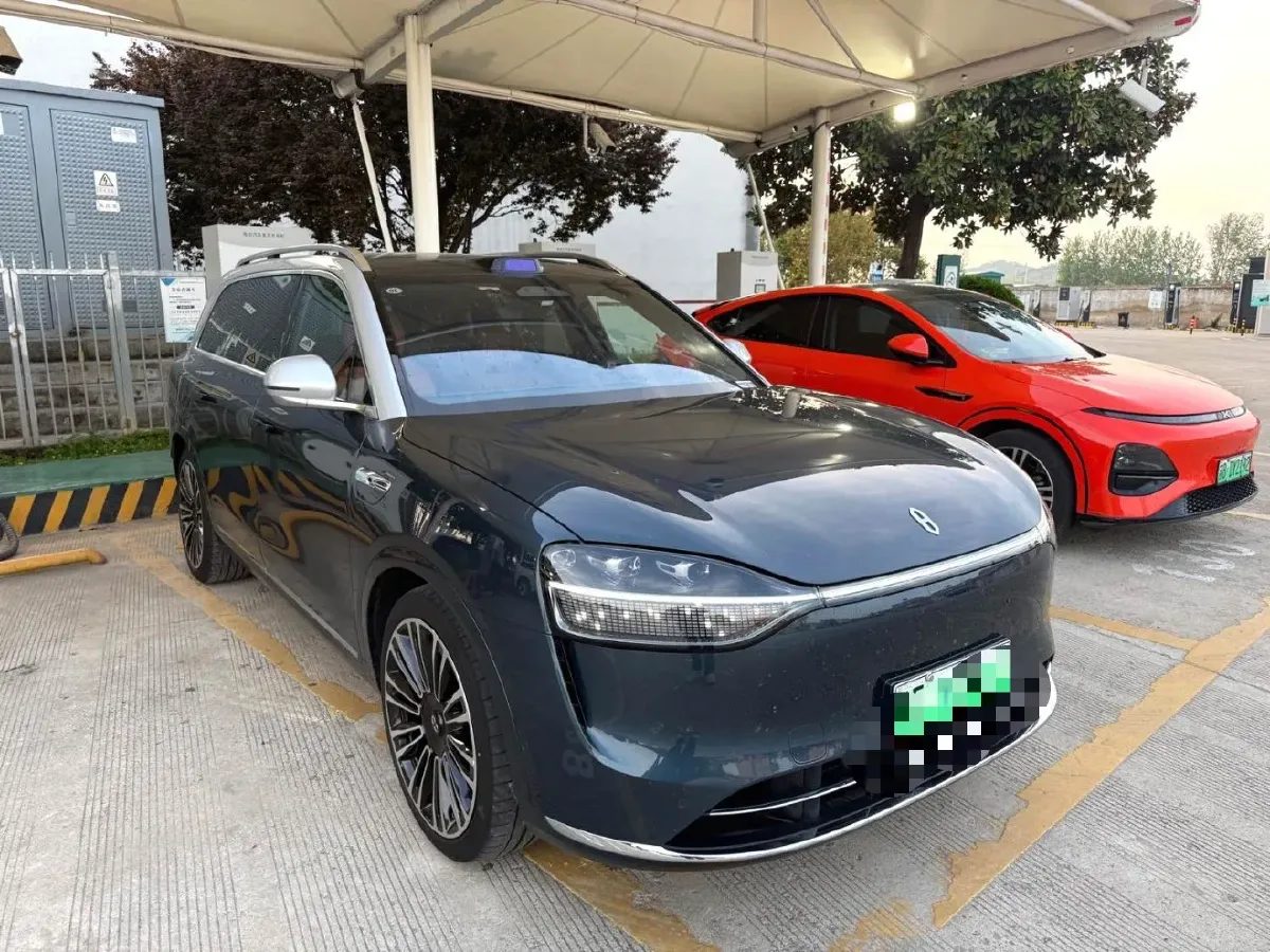 2024 AITO AITO M9 1.5T 152HP L4 REEV 42KWH,autocango,china used car exporter,china ev exporter,chinese used car exporter,chinese used ev exporter