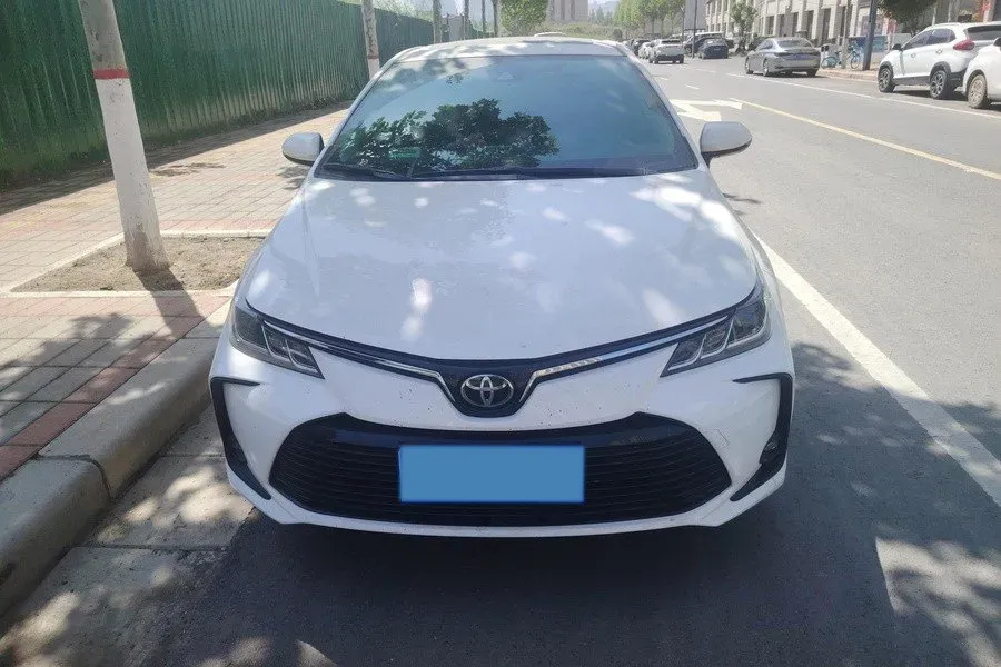 2021 Toyota Corolla 1.2T 116HP L4 CVT,autocango,china used car exporter,china ev exporter,chinese used car exporter,chinese used ev exporter