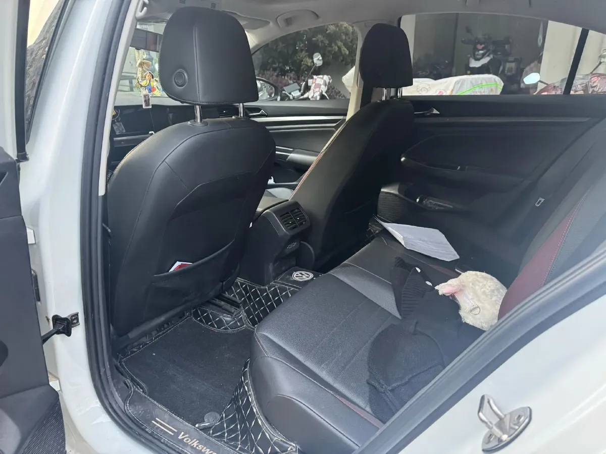 2021 Volkswagen Bora 1.5L 113HP L4 6AT,autocango,china used car exporter,china ev exporter,chinese used car exporter,chinese used ev exporter