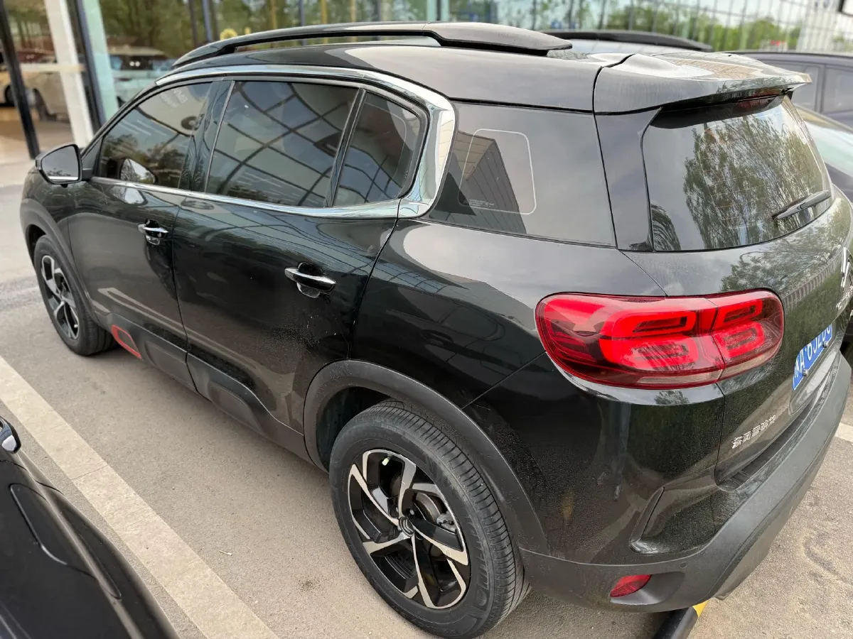 2017 Citroen C5 Aircross 1.6T 167HP L4 6AT,autocango,china used car exporter,china ev exporter,chinese used car exporter,chinese used ev exporter