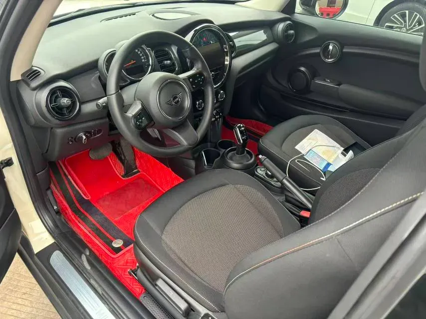 2021 MINI MINI 1.5T 102HP L3 7DCT,autocango,china used car exporter,china ev exporter,chinese used car exporter,chinese used ev exporter