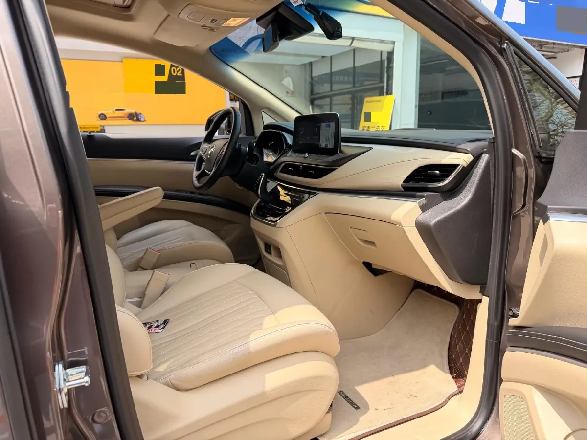 2023 Buick GL8 2.0T 237HP L4 9AT,autocango,china used car exporter,china ev exporter,chinese used car exporter,chinese used ev exporter