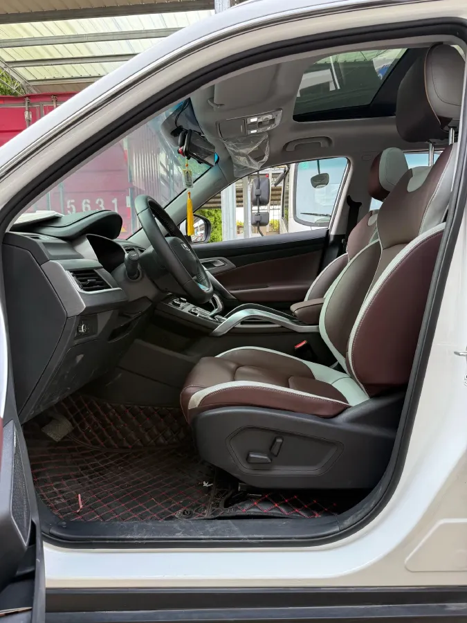 2022 Geely Azkarra 1.8T 184HP L4 7DCT,autocango,china used car exporter,china ev exporter,chinese used car exporter,chinese used ev exporter