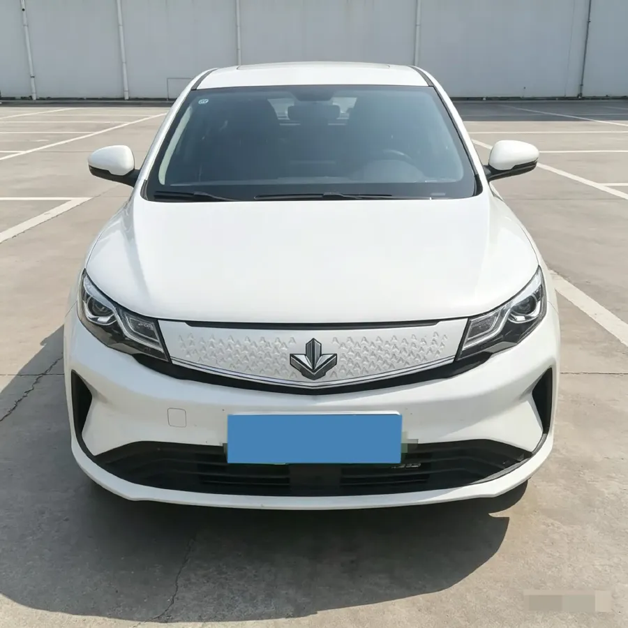 2022 Livan Maple 60s BEV 51.8KWH,autocango,china used car exporter,china ev exporter,chinese used car exporter,chinese used ev exporter