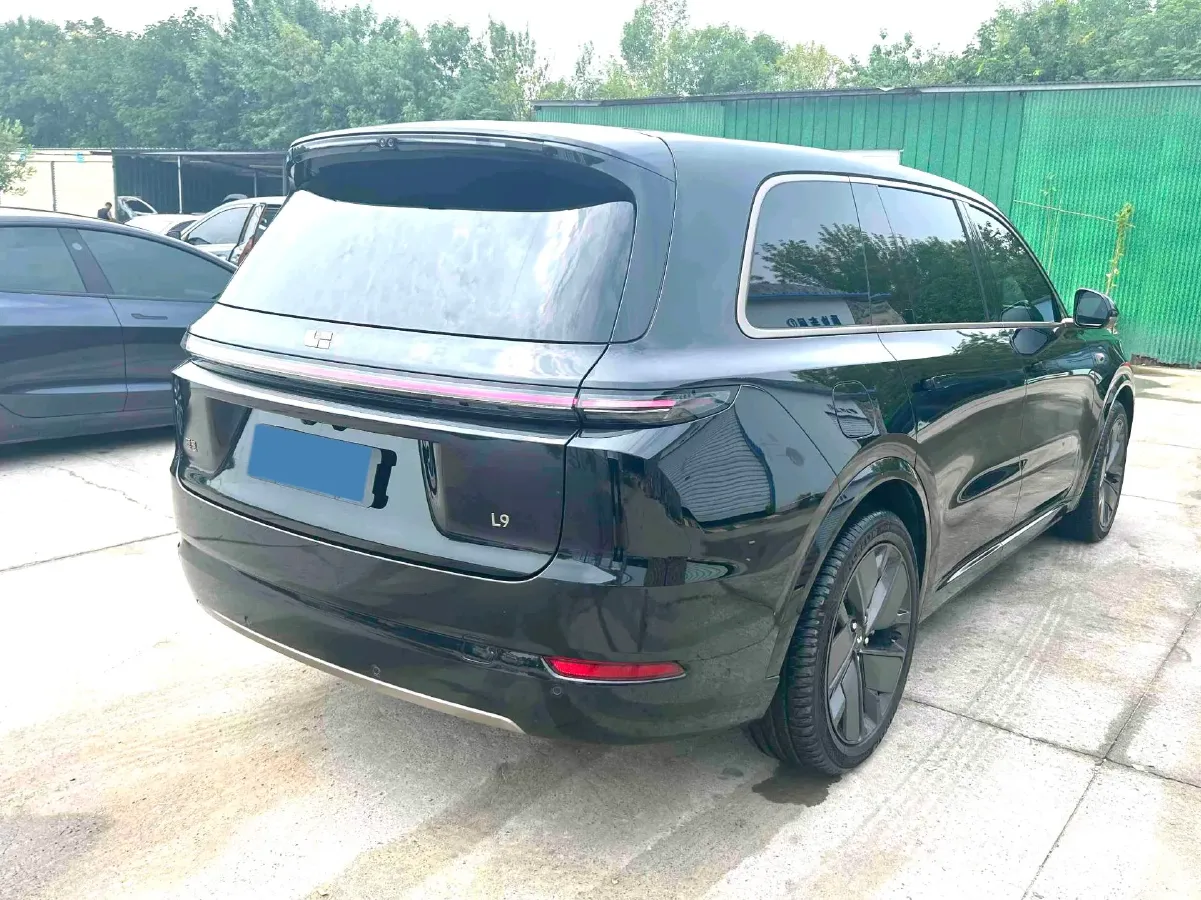 2025 Li L9 Range Extended 154HP REEV,autocango,china used car exporter,china ev exporter,chinese used car exporter,chinese used ev exporter
