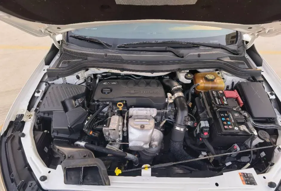 2019 Chevrolet Monza 1.3T 163HP L3 6AT,autocango,china used car exporter,china ev exporter,chinese used car exporter,chinese used ev exporter