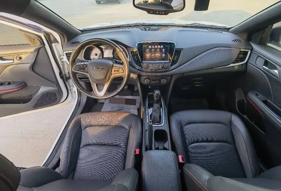 2019 Chevrolet Monza 1.3T 163HP L3 6AT,autocango,china used car exporter,china ev exporter,chinese used car exporter,chinese used ev exporter