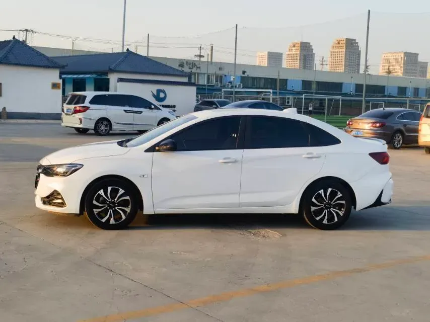 2019 Chevrolet Monza 1.3T 163HP L3 6AT,autocango,china used car exporter,china ev exporter,chinese used car exporter,chinese used ev exporter