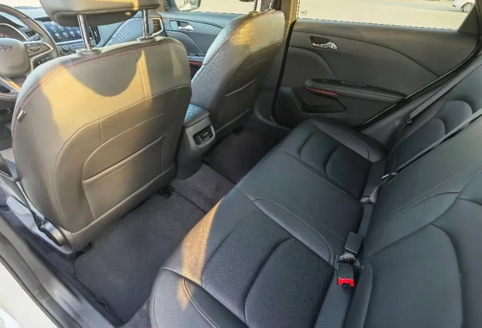 2019 Chevrolet Monza 1.3T 163HP L3 6AT,autocango,china used car exporter,china ev exporter,chinese used car exporter,chinese used ev exporter