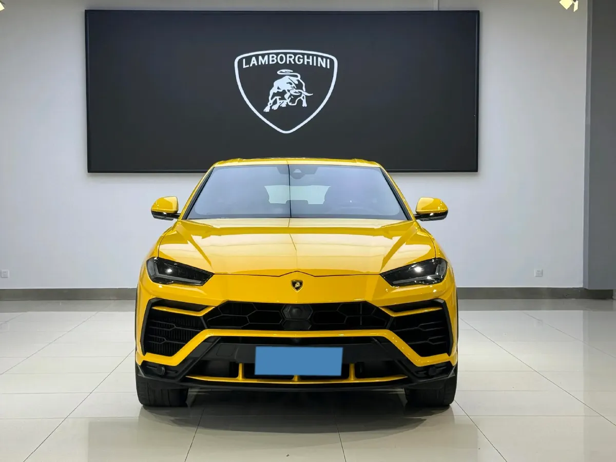2021 Lamborghini Urus 4.0T 641HP V8 8AT,autocango,china used car exporter,china ev exporter,chinese used car exporter,chinese used ev exporter