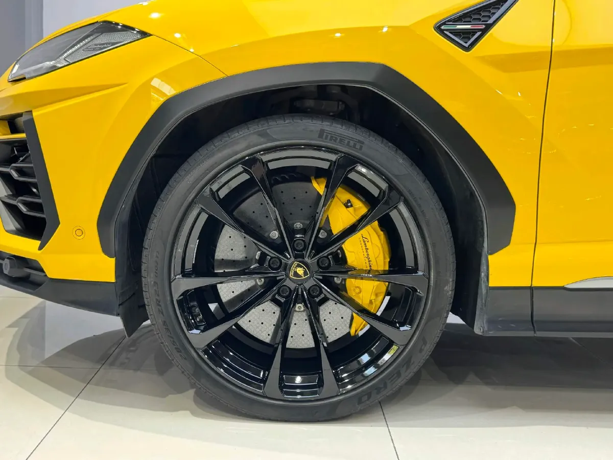 2021 Lamborghini Urus 4.0T 641HP V8 8AT,autocango,china used car exporter,china ev exporter,chinese used car exporter,chinese used ev exporter