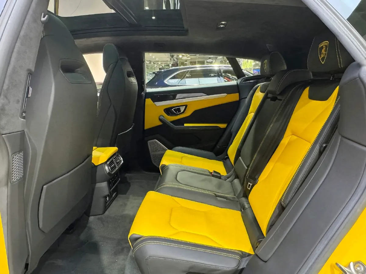 2021 Lamborghini Urus 4.0T 641HP V8 8AT,autocango,china used car exporter,china ev exporter,chinese used car exporter,chinese used ev exporter