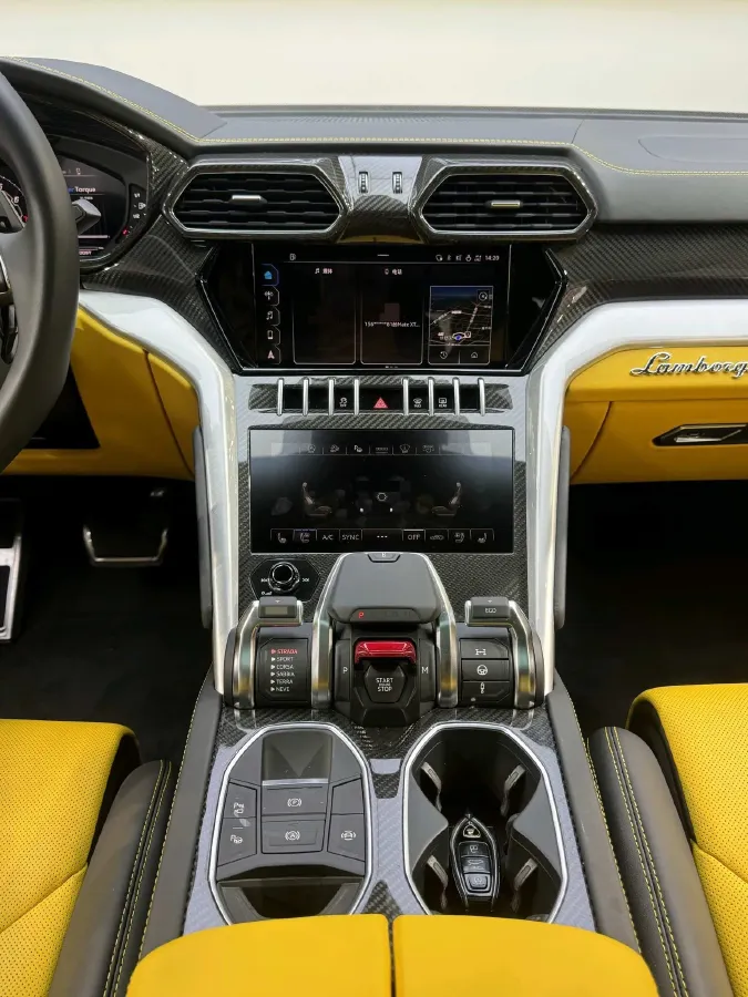 2021 Lamborghini Urus 4.0T 641HP V8 8AT,autocango,china used car exporter,china ev exporter,chinese used car exporter,chinese used ev exporter