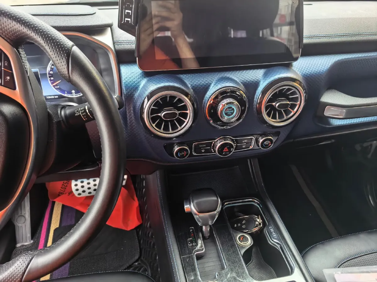 2018 Beijing BJ40 2.3T 250HP L4 6AT,autocango,china used car exporter,china ev exporter,chinese used car exporter,chinese used ev exporter