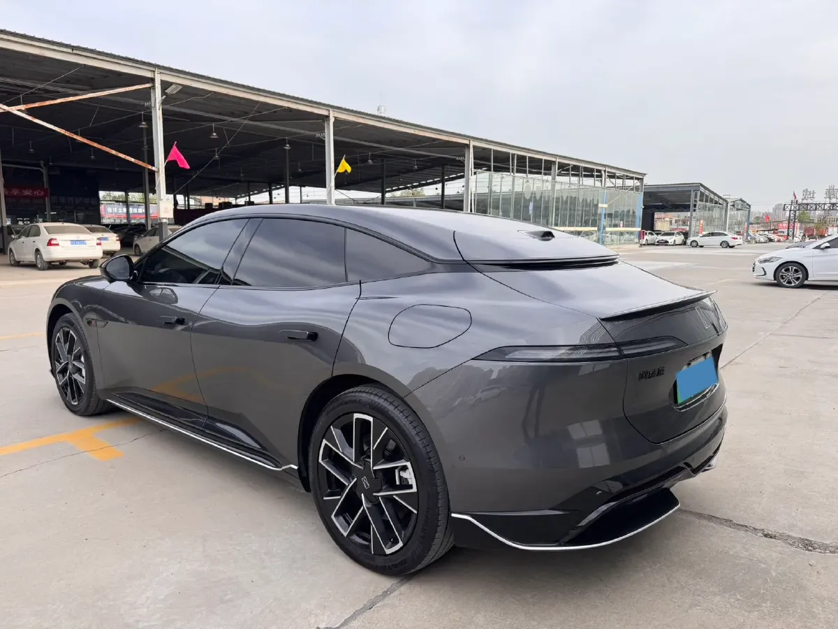 2025 Avatr 06 BEV,autocango,china used car exporter,china ev exporter,chinese used car exporter,chinese used ev exporter