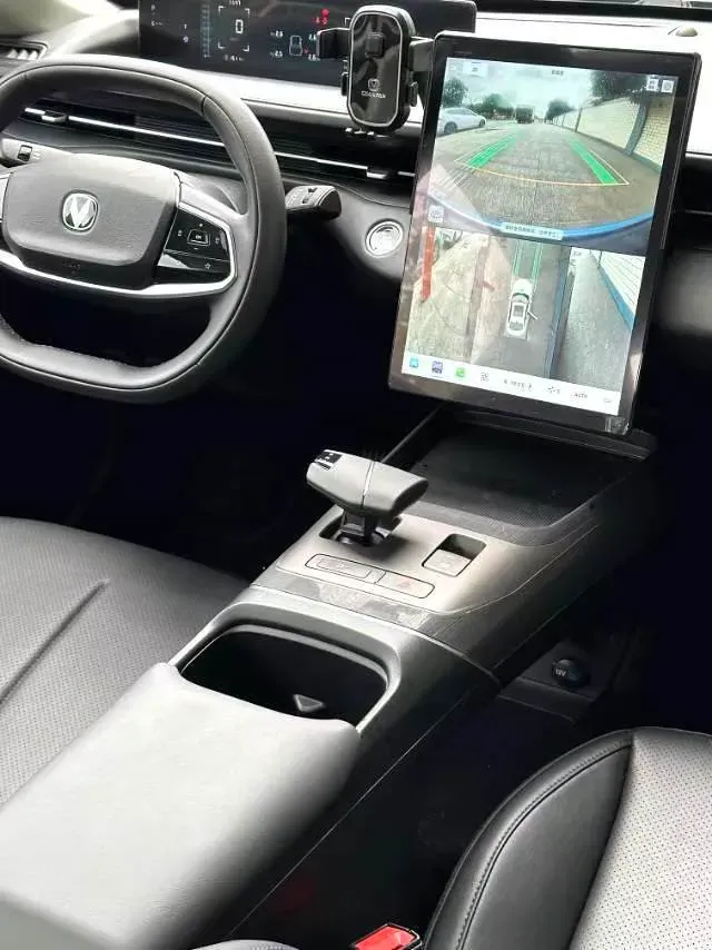 2023 ChangAn Lamore 1.5T 170HP L4 7DCT,autocango,china used car exporter,china ev exporter,chinese used car exporter,chinese used ev exporter