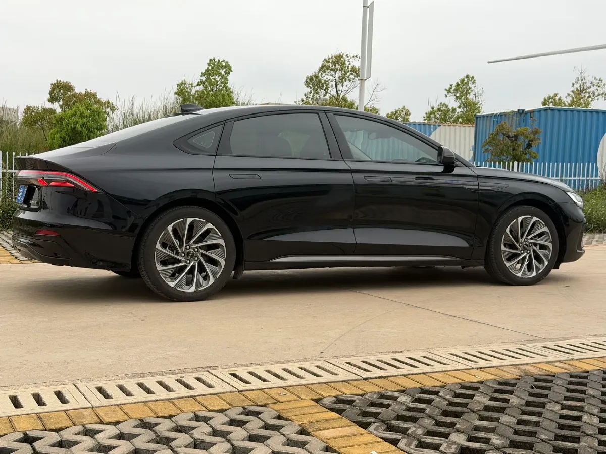 2024 Lincoln Z 2.0T 294HP L4 E-CVT Hybrid,autocango,china used car exporter,china ev exporter,chinese used car exporter,chinese used ev exporter