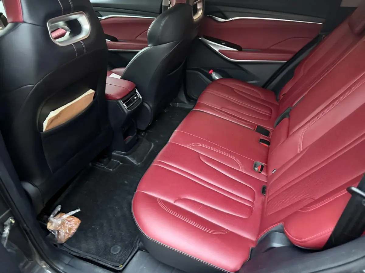 2020 ChangAn CS75 Plus 2.0T 233HP L4 8AT,autocango,china used car exporter,china ev exporter,chinese used car exporter,chinese used ev exporter