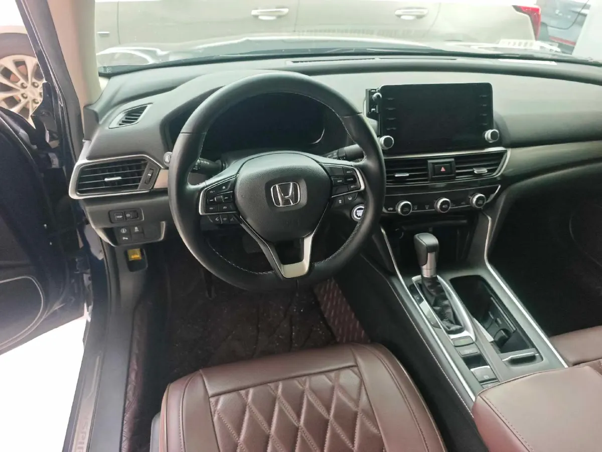 2019 Honda Inspire 1.5T 194HP L4 CVT,autocango,china used car exporter,china ev exporter,chinese used car exporter,chinese used ev exporter