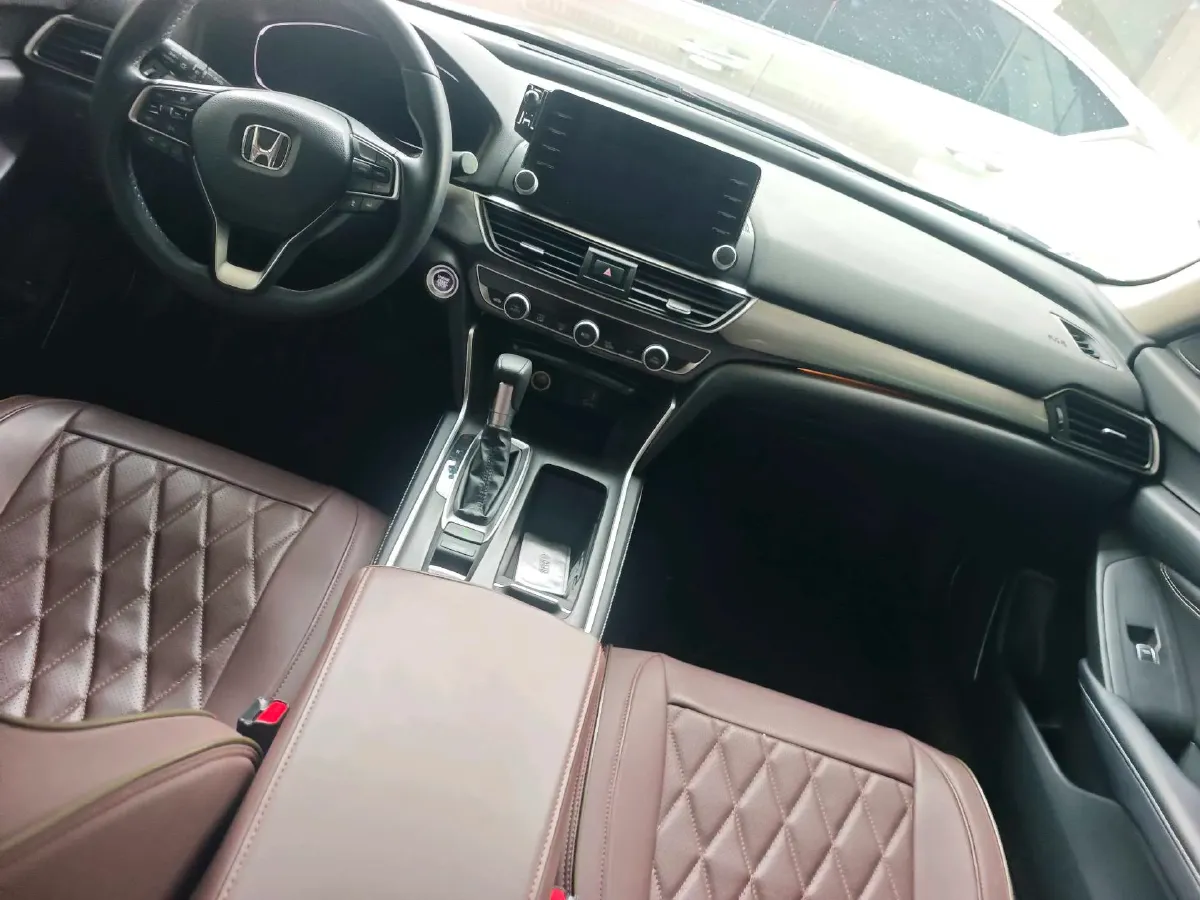 2019 Honda Inspire 1.5T 194HP L4 CVT,autocango,china used car exporter,china ev exporter,chinese used car exporter,chinese used ev exporter