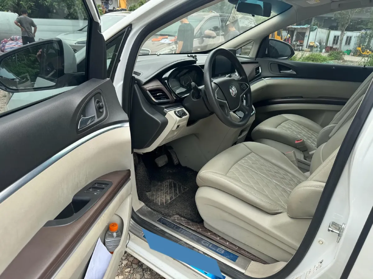 2021 Buick GL8 2.0T 237HP L4 9AT,autocango,china used car exporter,china ev exporter,chinese used car exporter,chinese used ev exporter