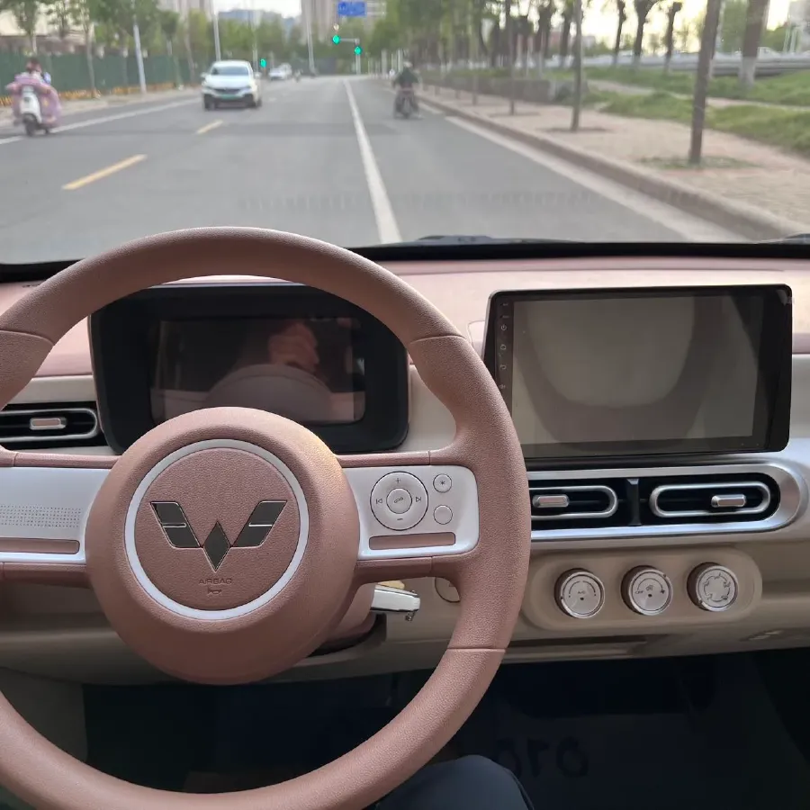 2024 WuLing HongGuang MINI EV BEV 17.3KWH,autocango,china used car exporter,china ev exporter,chinese used car exporter,chinese used ev exporter