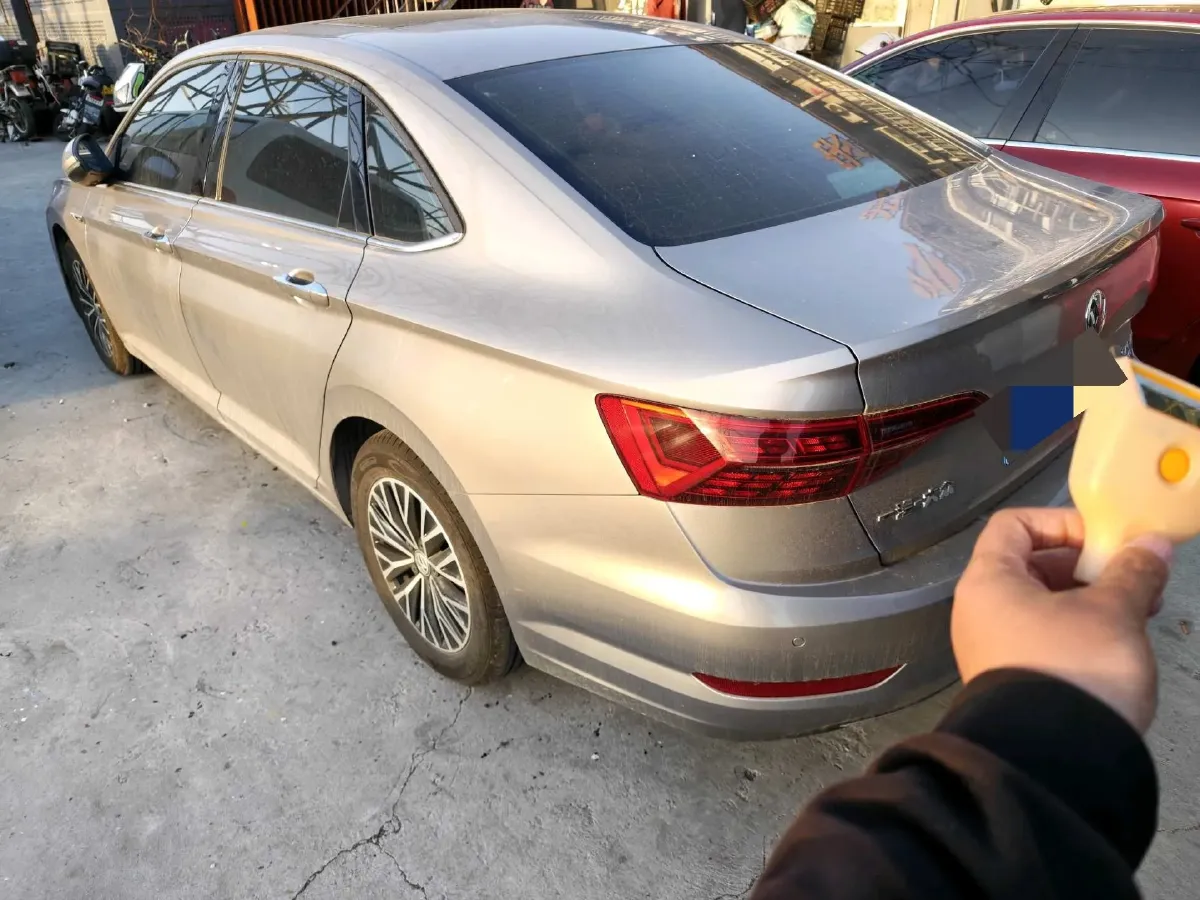 2019 Jeep Renegade 1.3T 173HP L4 7DCT,autocango,china used car exporter,china ev exporter,chinese used car exporter,chinese used ev exporter