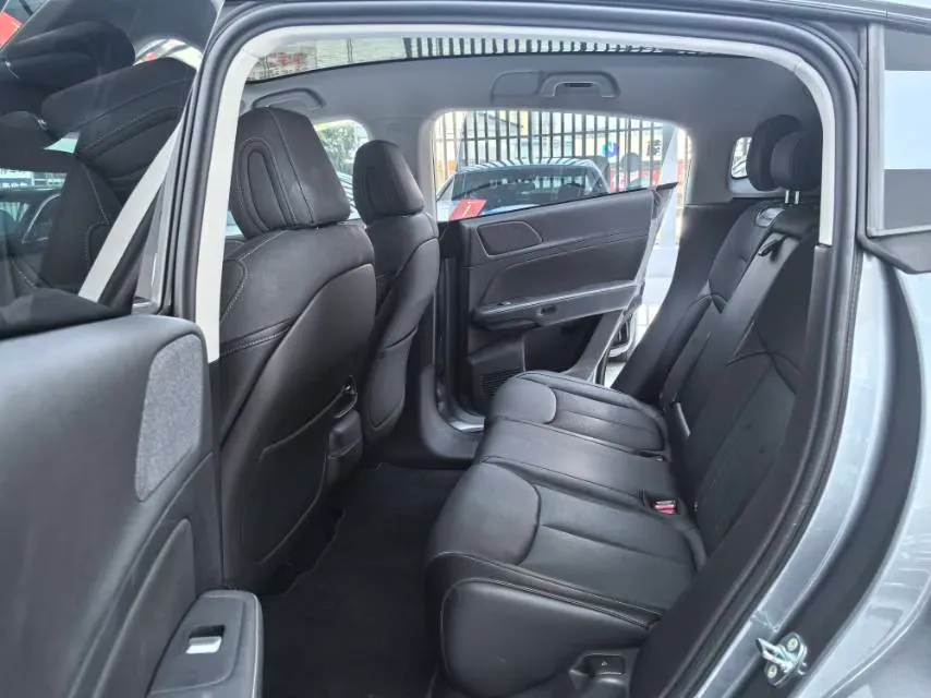 2023 Xpeng G6 BEV 87.5KWH,autocango,china used car exporter,china ev exporter,chinese used car exporter,chinese used ev exporter