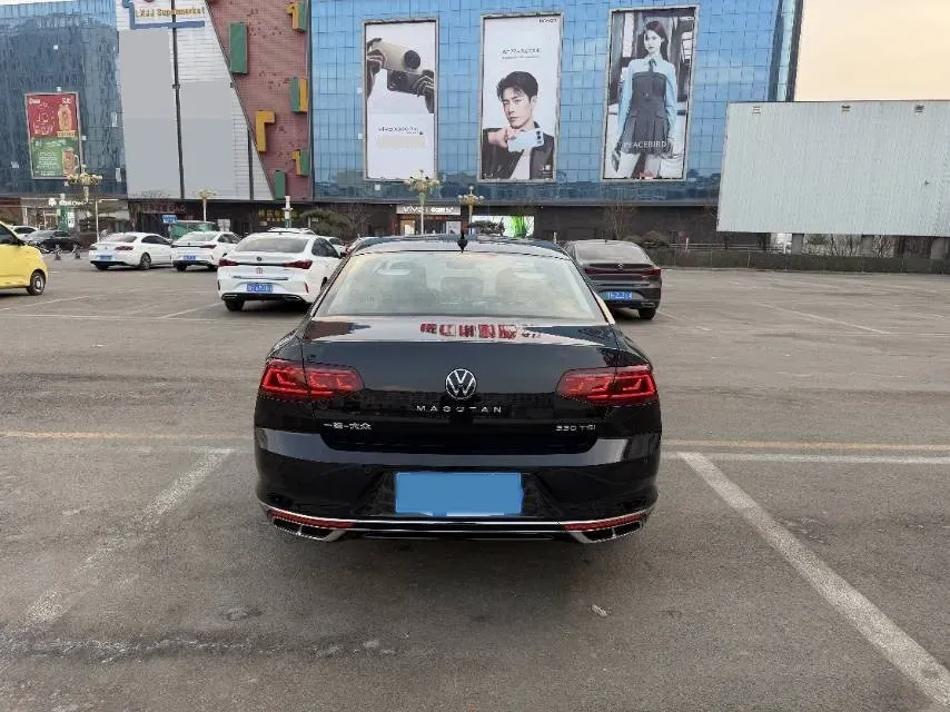 2023 Volkswagen Magotan 2.0T 186HP L4 7DCT,autocango,china used car exporter,china ev exporter,chinese used car exporter,chinese used ev exporter