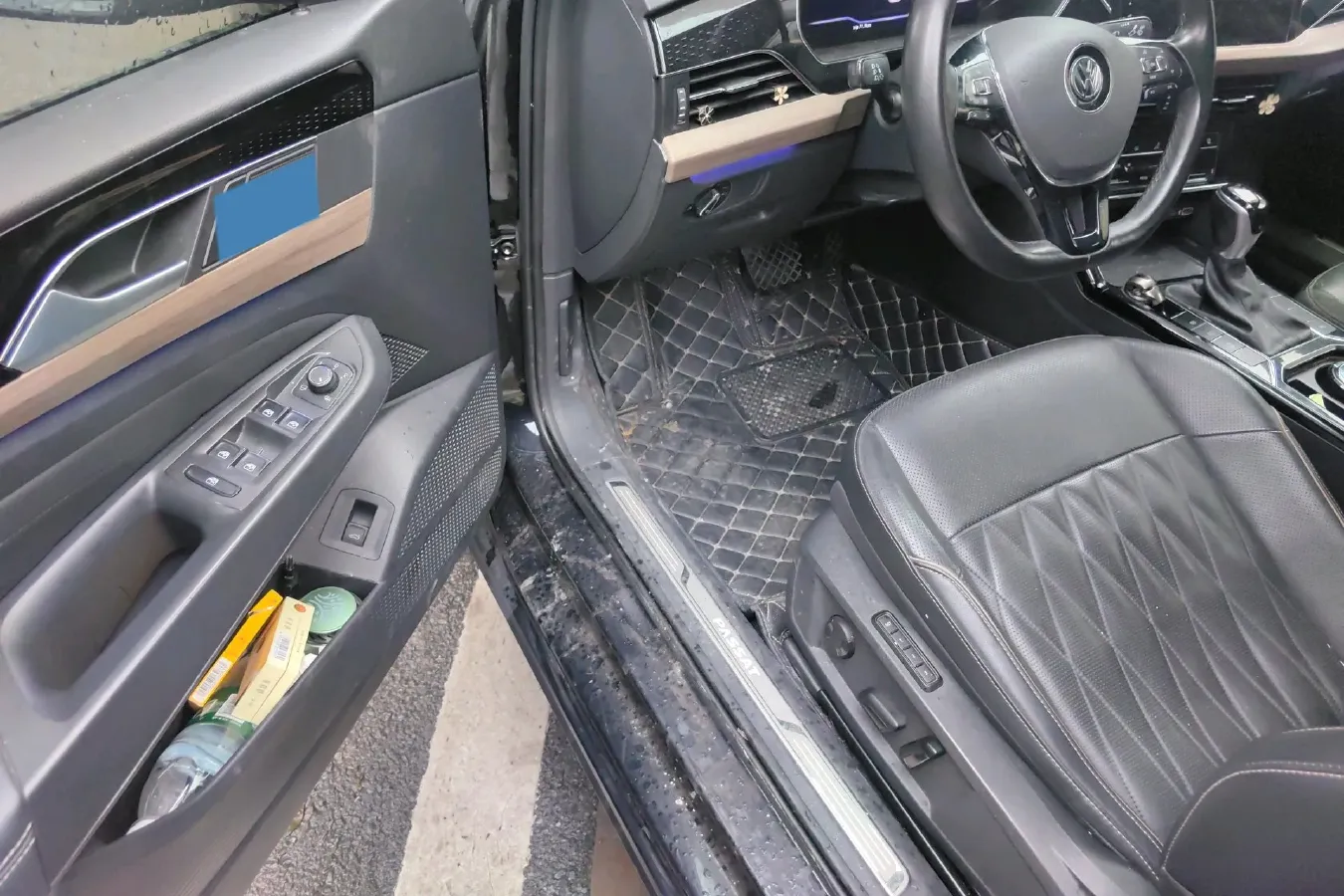 2020 Volkswagen Passat 2.0T 186HP L4 7DCT,autocango,china used car exporter,china ev exporter,chinese used car exporter,chinese used ev exporter