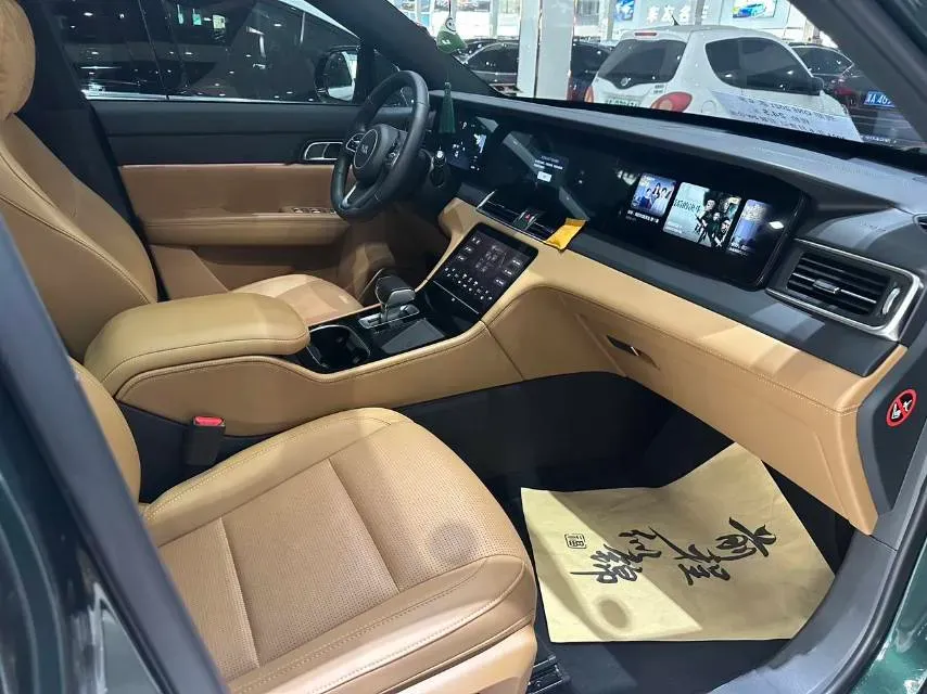 2021 Li ONE Range Extended 131HP REEV 40.5KWH,autocango,china used car exporter,china ev exporter,chinese used car exporter,chinese used ev exporter