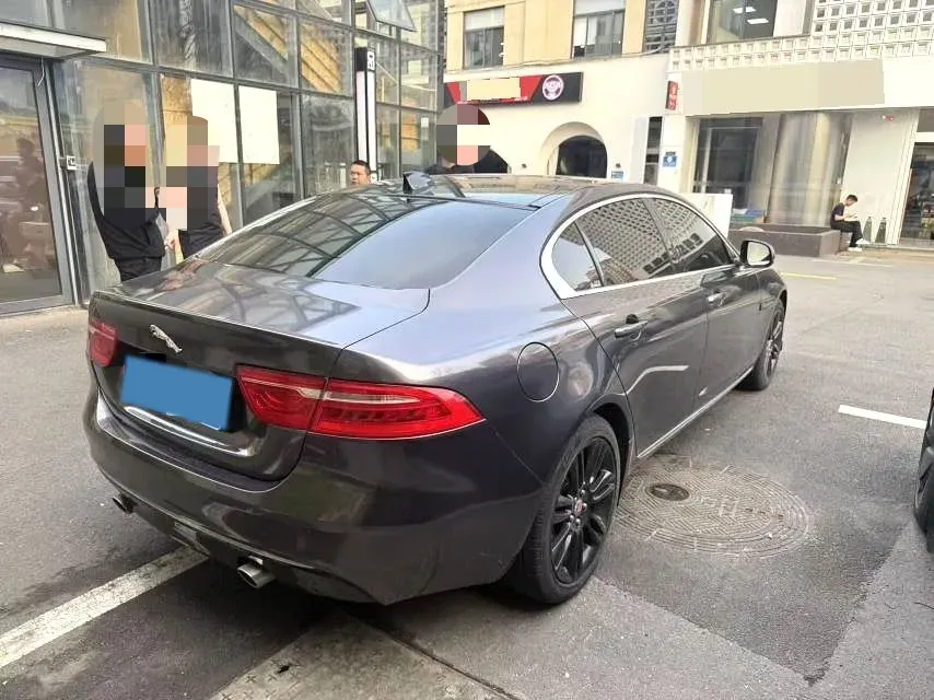 2019 Land Rover Discovery Sport 2.0T 200HP L4 9AT,autocango,china used car exporter,china ev exporter,chinese used car exporter,chinese used ev exporter