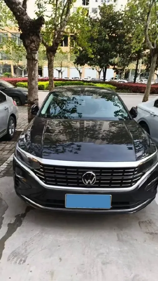 2023 Volkswagen Passat 2.0T 186HP L4 7DCT,autocango,china used car exporter,china ev exporter,chinese used car exporter,chinese used ev exporter