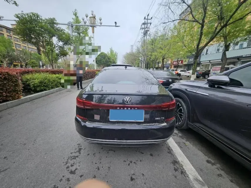 2023 Volkswagen Passat 2.0T 186HP L4 7DCT,autocango,china used car exporter,china ev exporter,chinese used car exporter,chinese used ev exporter