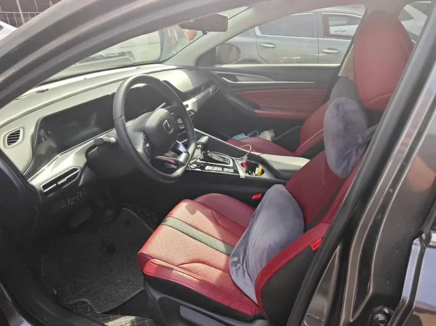 2021 ChangAn Eado 1.4T 160HP L4 7DCT,autocango,china used car exporter,china ev exporter,chinese used car exporter,chinese used ev exporter