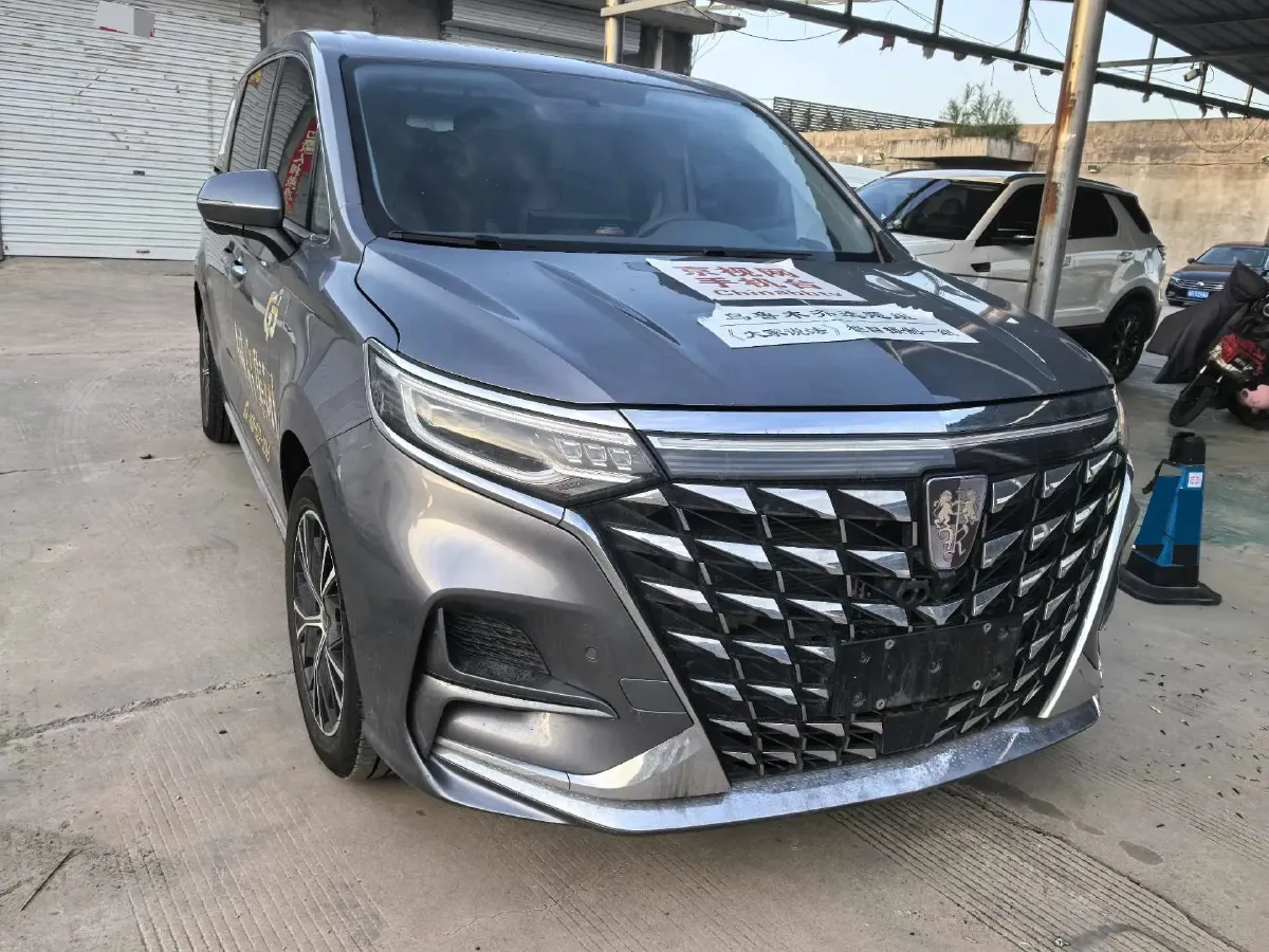2023 Roewe iMAX8 2.0T 234HP L4 8AT,autocango,china used car exporter,china ev exporter,chinese used car exporter,chinese used ev exporter