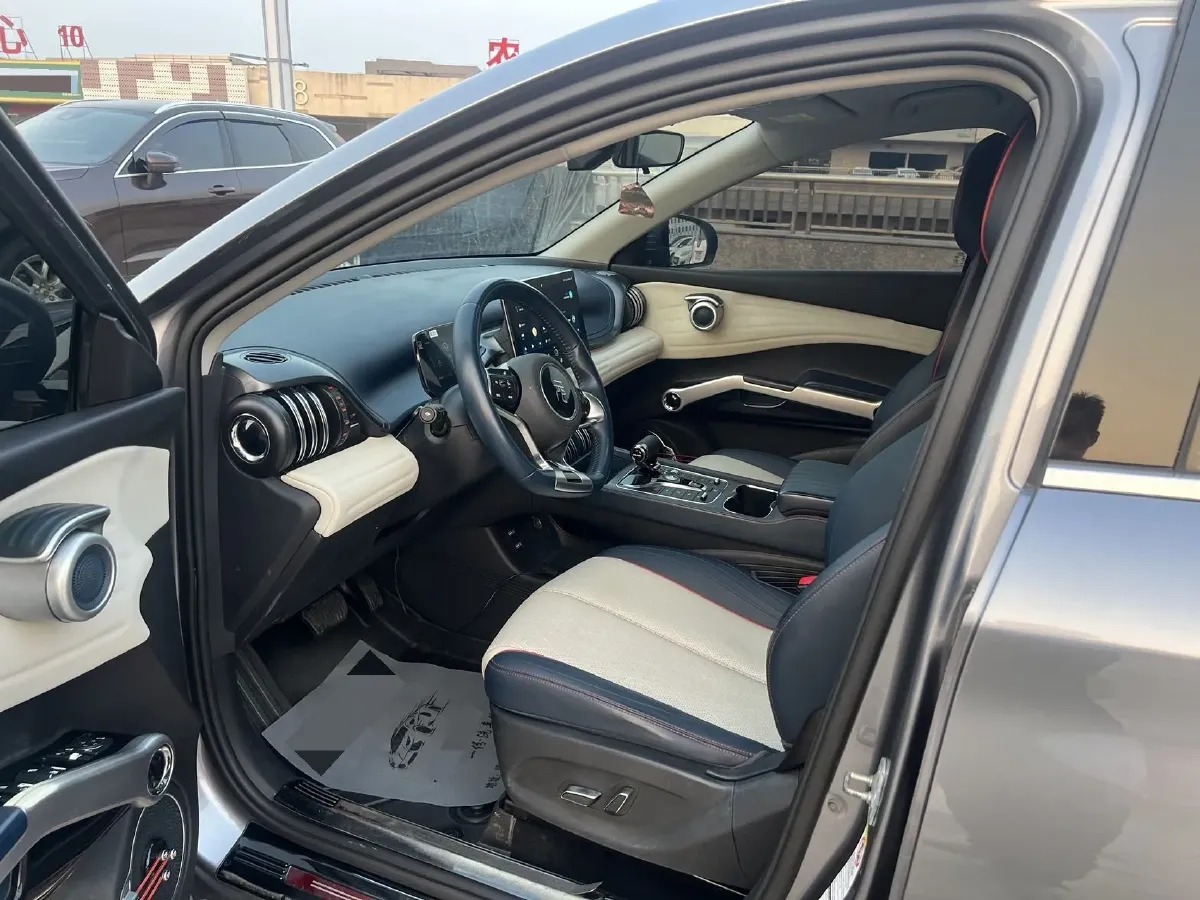 2022 Hycan Z03 BEV 64.23KWH,autocango,china used car exporter,china ev exporter,chinese used car exporter,chinese used ev exporter