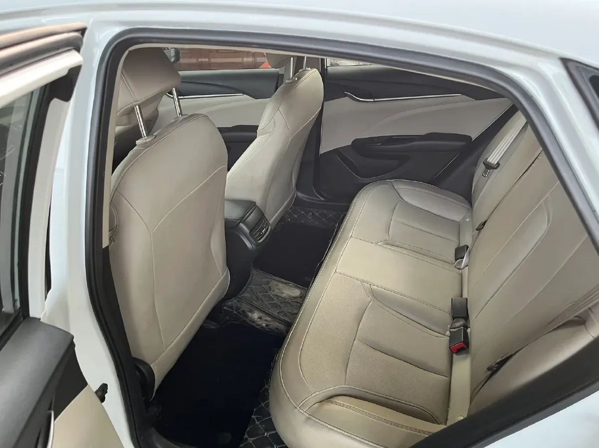 2020 Buick Encore 1.0T 125HP L3 6AT,autocango,china used car exporter,china ev exporter,chinese used car exporter,chinese used ev exporter