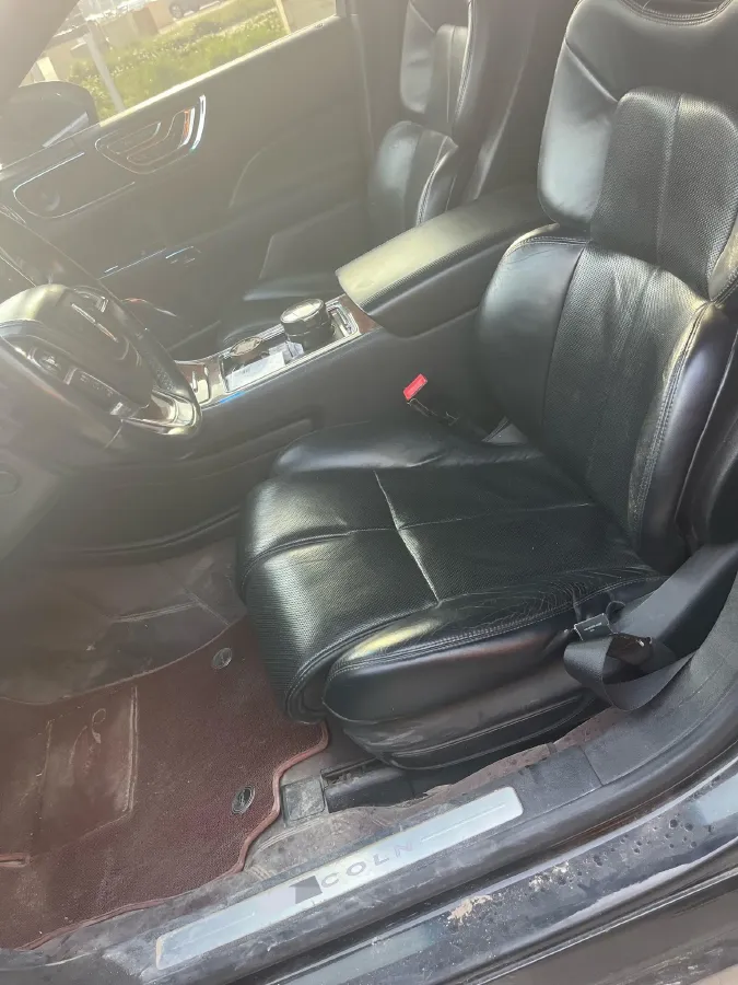 2019 Mercedes-Benz C Class 1.5T 184HP L4 9AT,autocango,china used car exporter,china ev exporter,chinese used car exporter,chinese used ev exporter