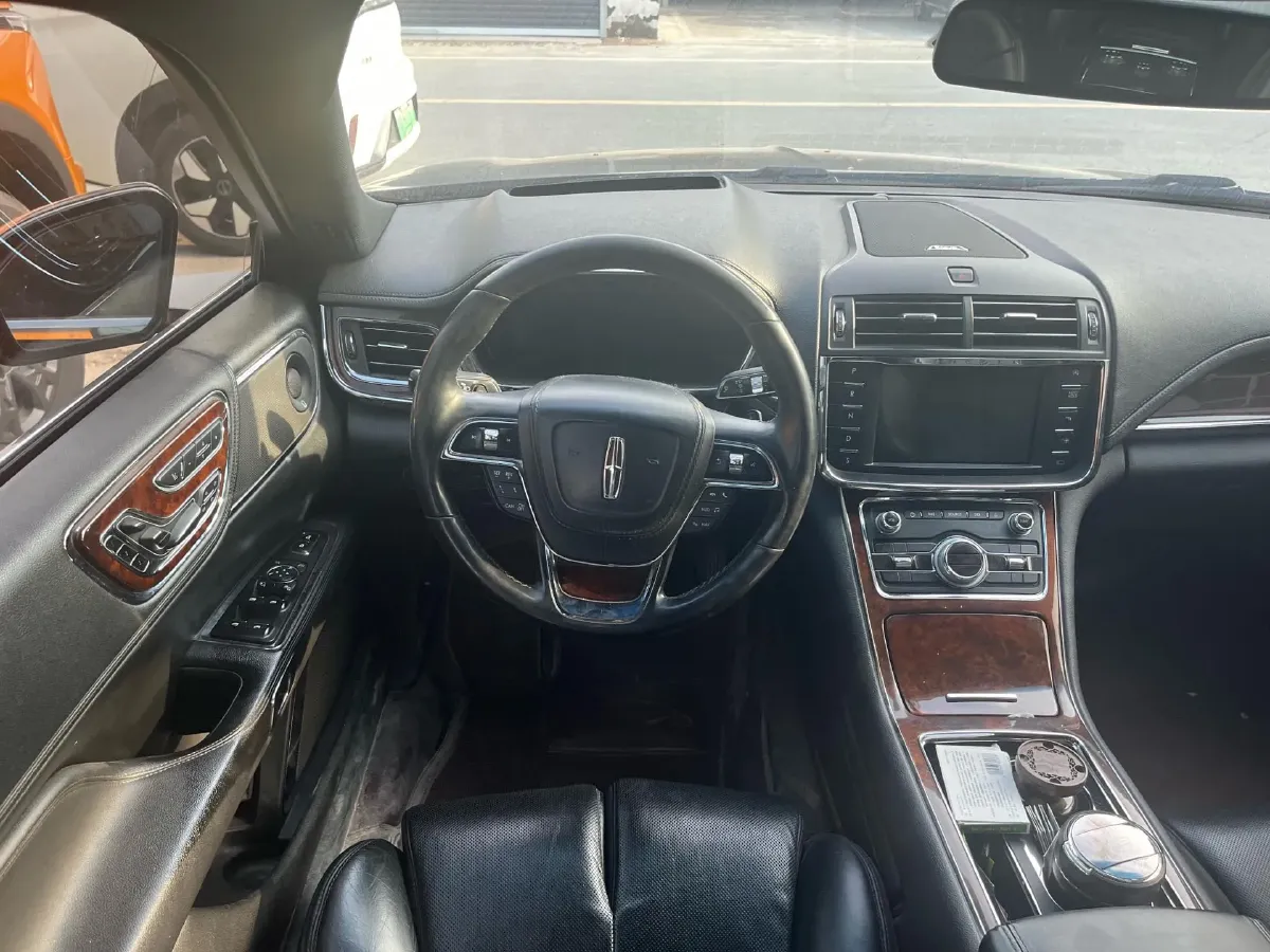 2019 Mercedes-Benz C Class 1.5T 184HP L4 9AT,autocango,china used car exporter,china ev exporter,chinese used car exporter,chinese used ev exporter