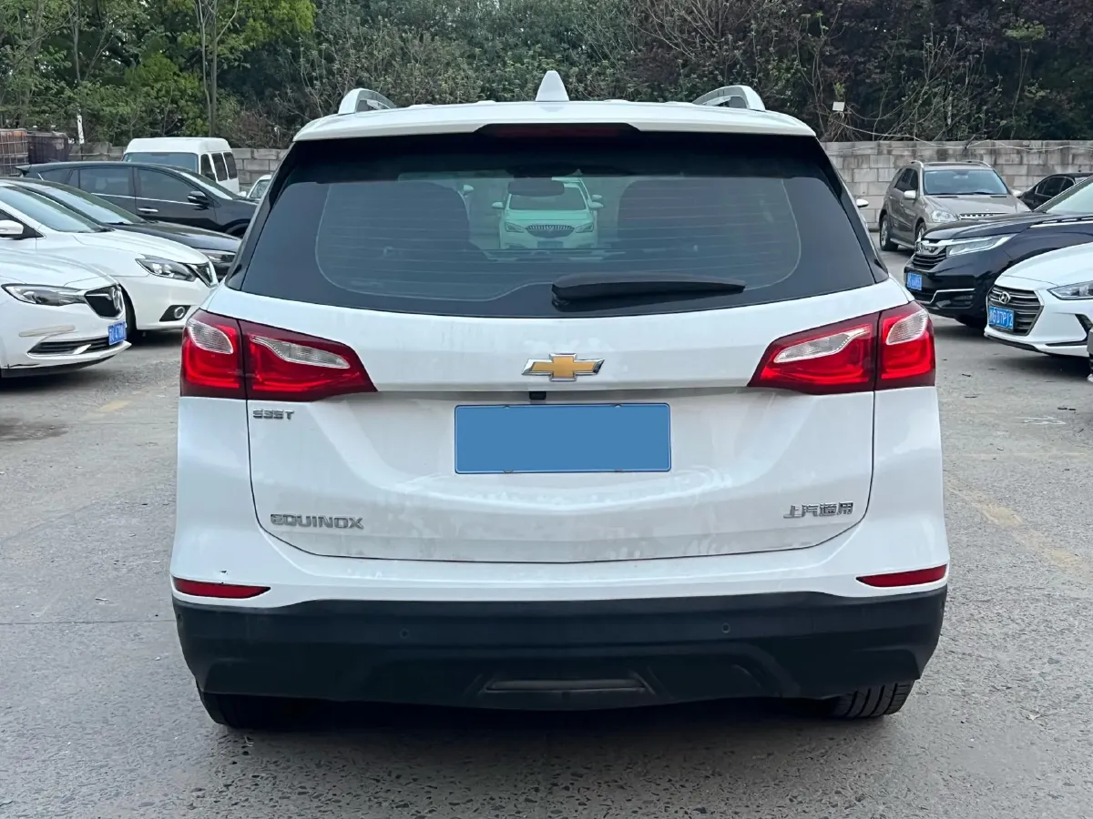 2018 Chevrolet Equinox 1.5T 180HP L4 6AT,autocango,china used car exporter,china ev exporter,chinese used car exporter,chinese used ev exporter